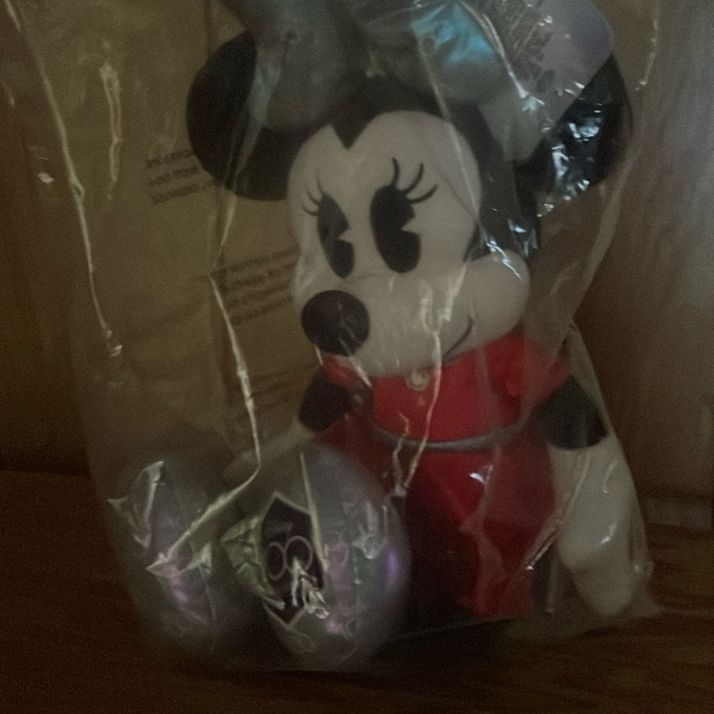 Minnie, mouse 100 anniversary Disney